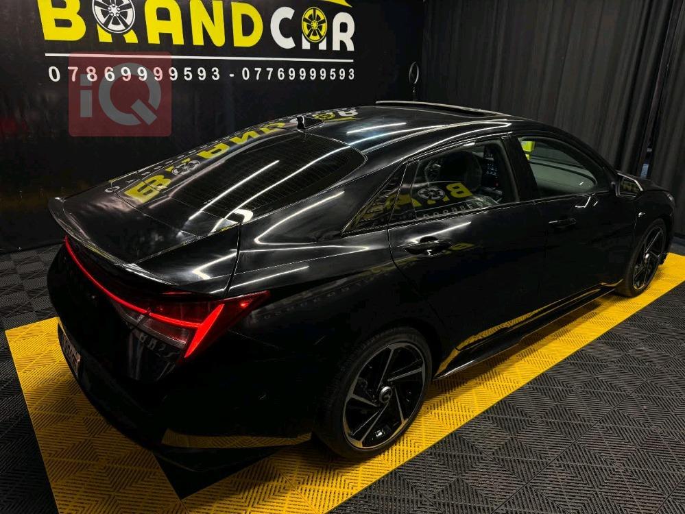 هیوندای ئەلەنترا